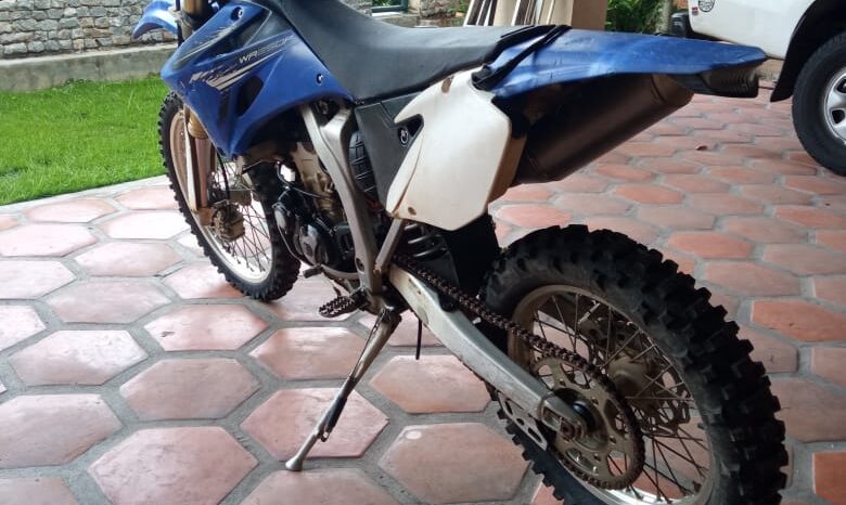 
								2012  Enduro Yamaha 250cc 4T full									